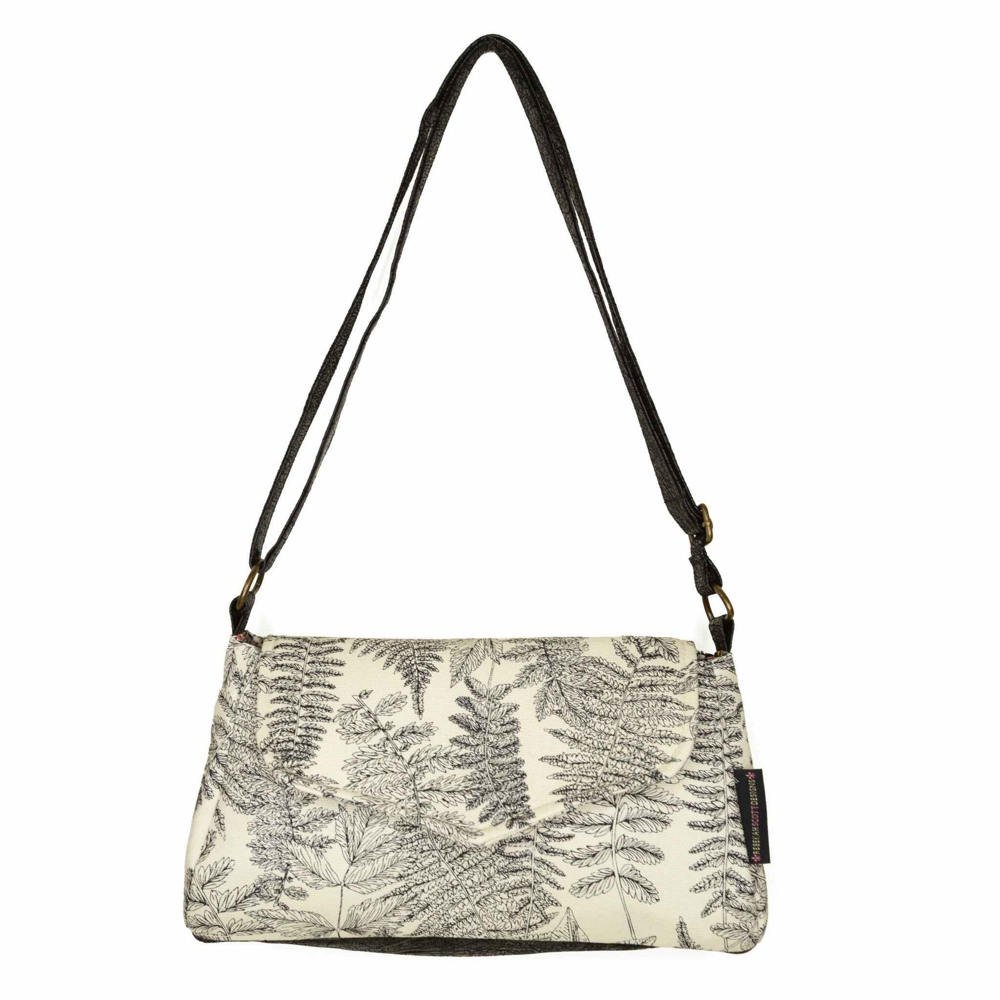 Annie: Fern Trendy Daywear Style Sleek Accent