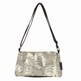 Annie: Fern Trendy Daywear Style Sleek Accent