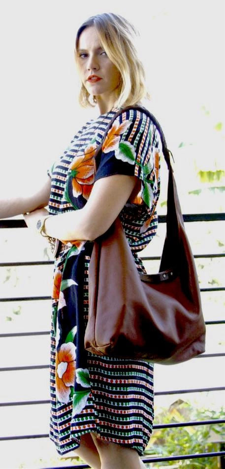 B33 BRAIDED HANDLE SHOULDER BAG Modern Everyday