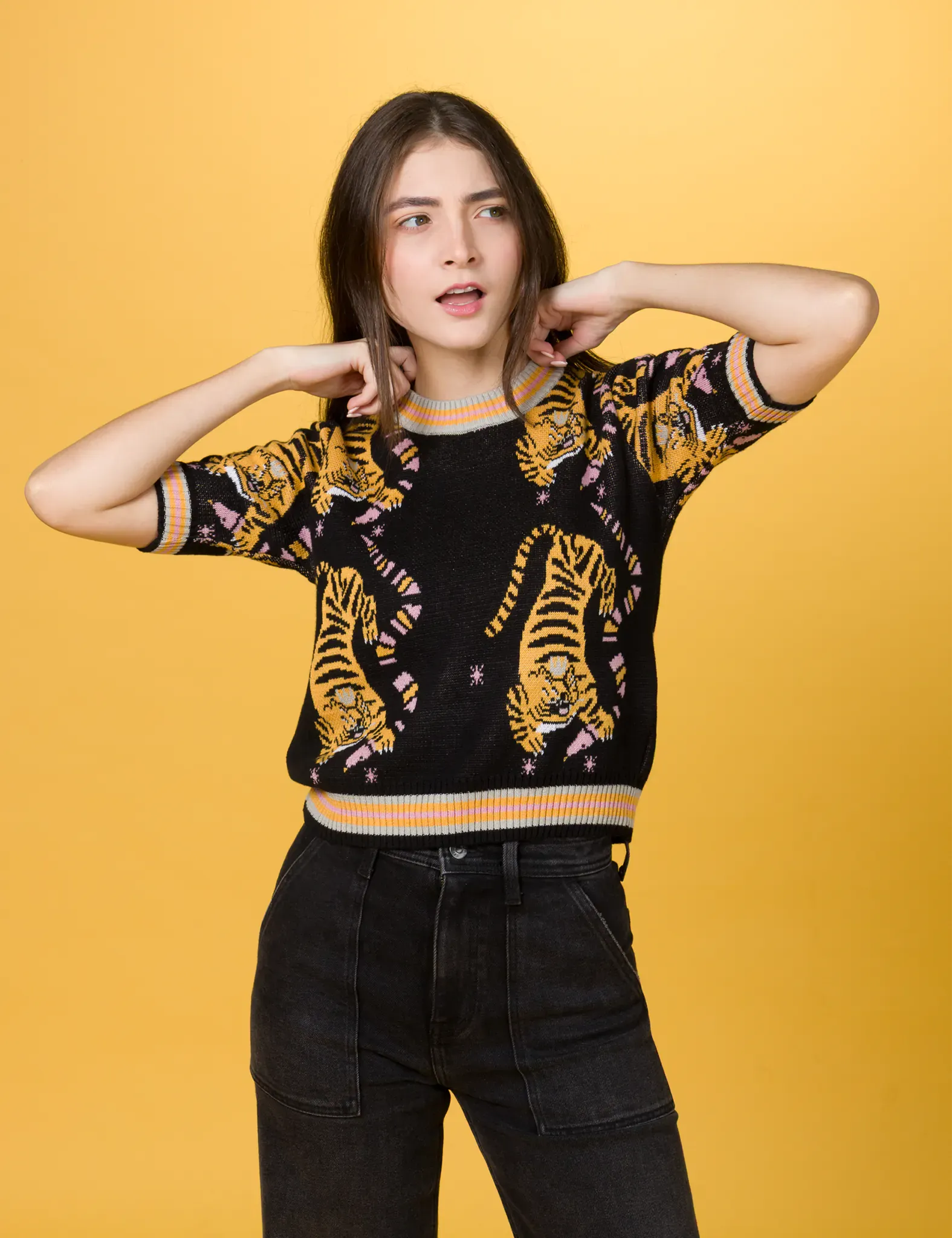 Black Cotton Short-Sleeved Crop Sweater - Creatures of the Future Anti-Theft Features Durable Fabric