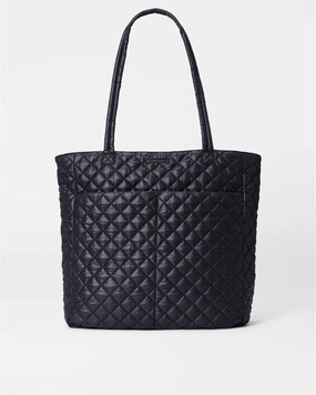 Quilted Style Minimal Style Black Large Metro Quatro Tote