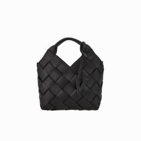 Black Woven Basket Bag A great choice for anyone who enjoys a minimalistic style with added functionality