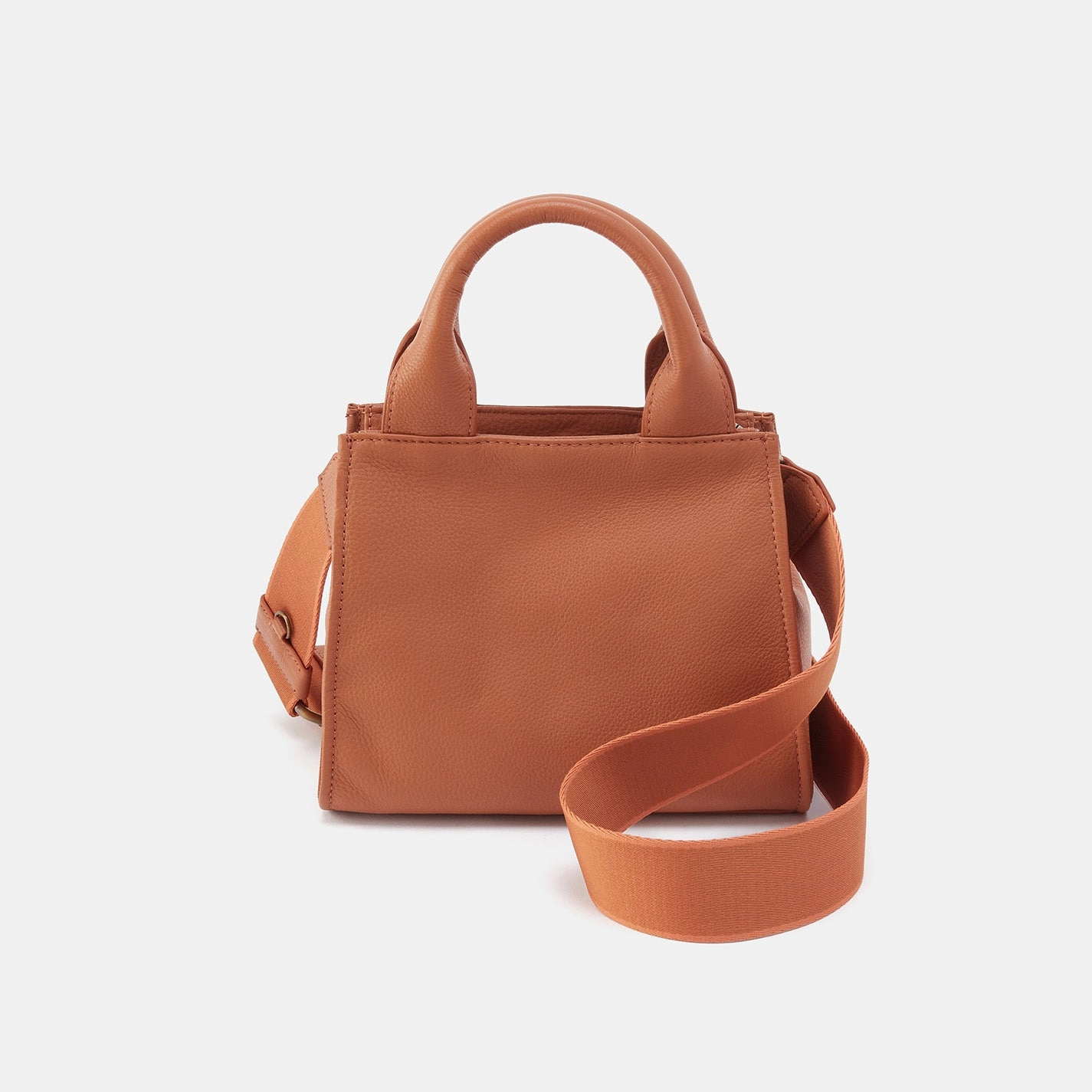 Cass Small Tote In Pebbled Leather - Butterscotch Compact Comfort