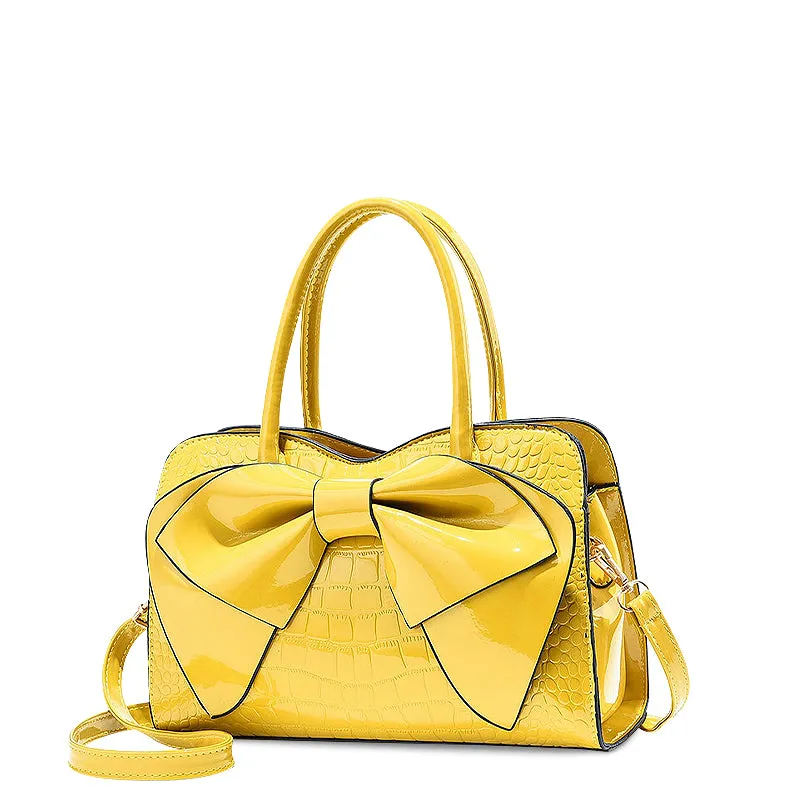 The Presley Handbag Fashion Ready Compact Form