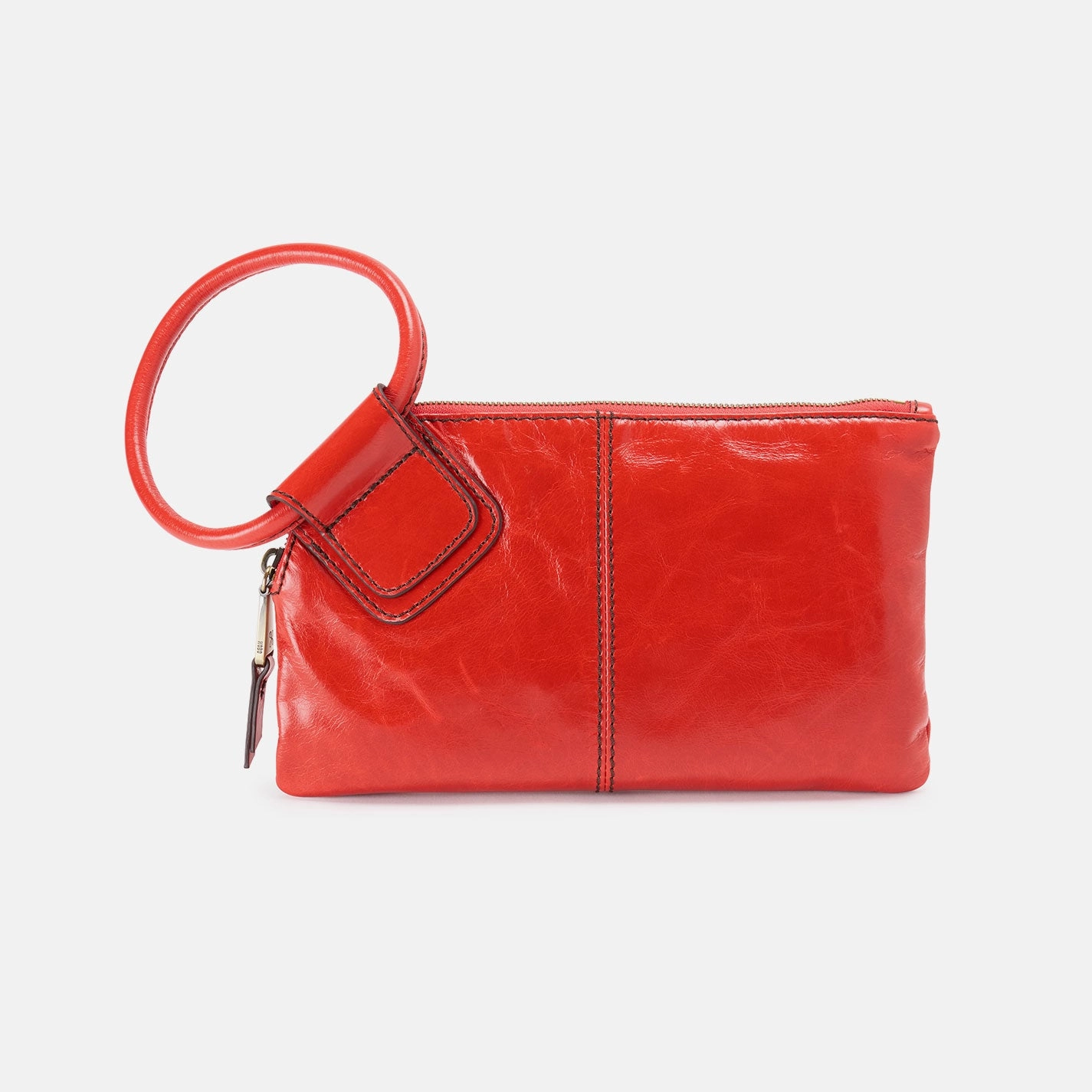 Sable Wristlet In Polished Leather - Grenadine Simple Travel Everyday Style