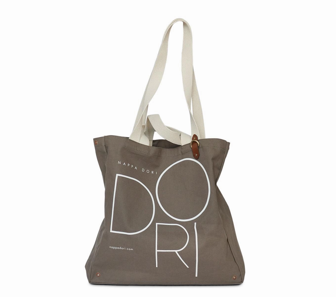 DORI TOTE BAG Folded Shape Casual Look