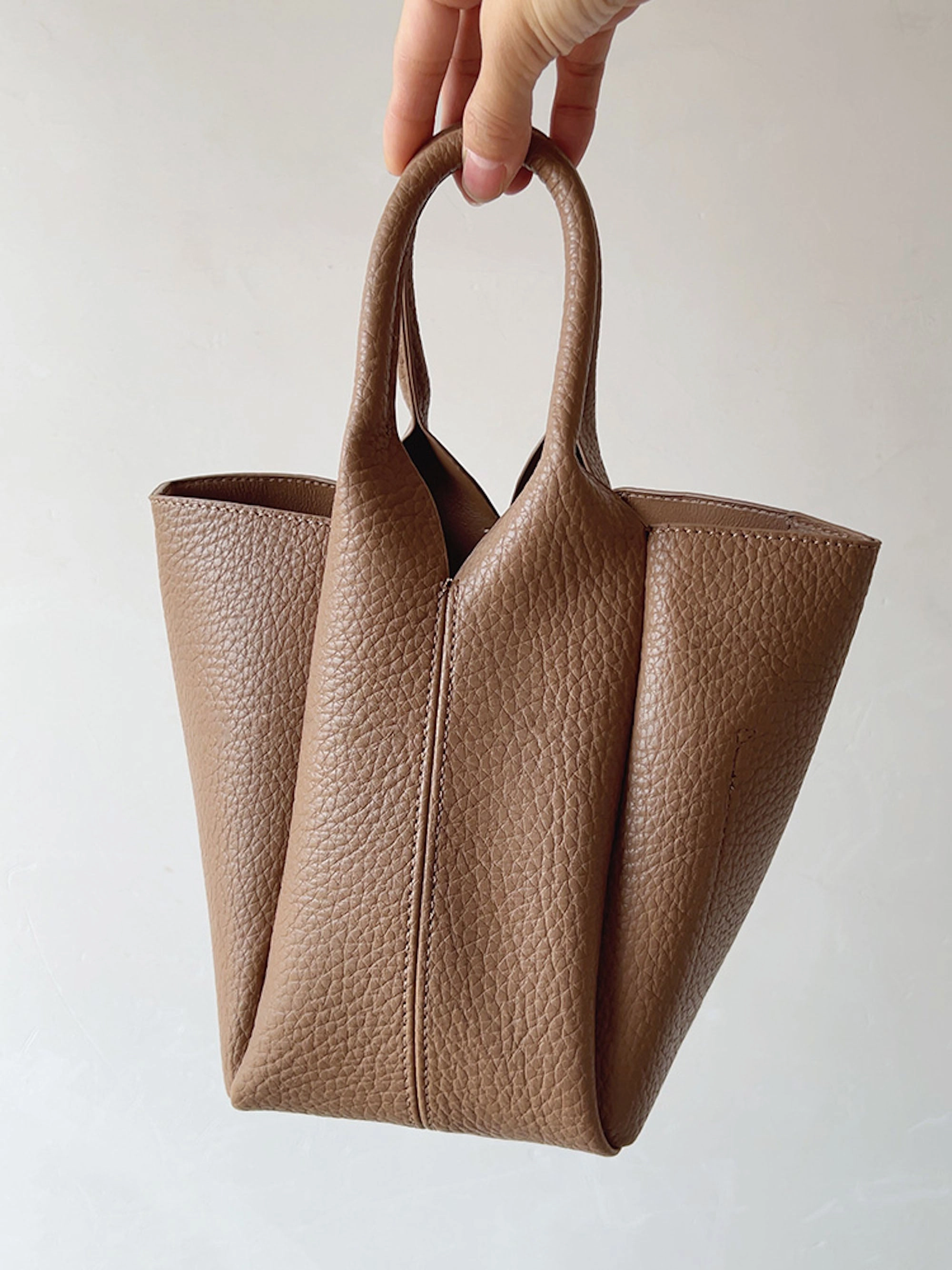 Elena Handbags Chic Leather Bucket Bag Casual Companion Functional Gear