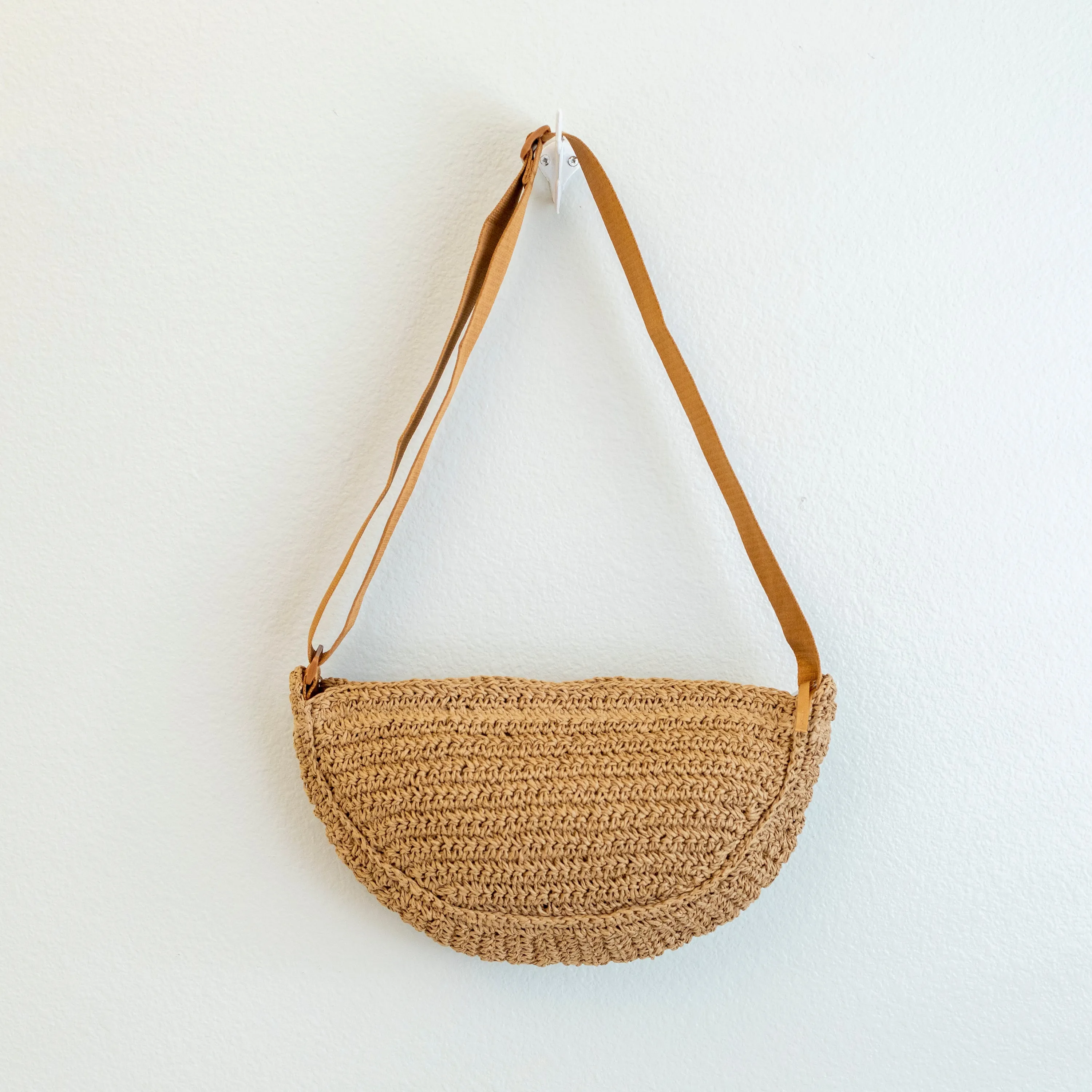 Outdoor Utility Elena Handbags Straw Woven Crossbody Bag