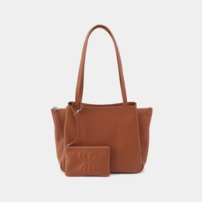 Essential Medium Tote In Soft Saffiano Leather - Lion Smart Comfort Sleek Functionality