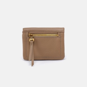 Lumen Mini Wallet in Pebbled Leather - Cedar Sagebrush Simple Aesthetic Chic Detail