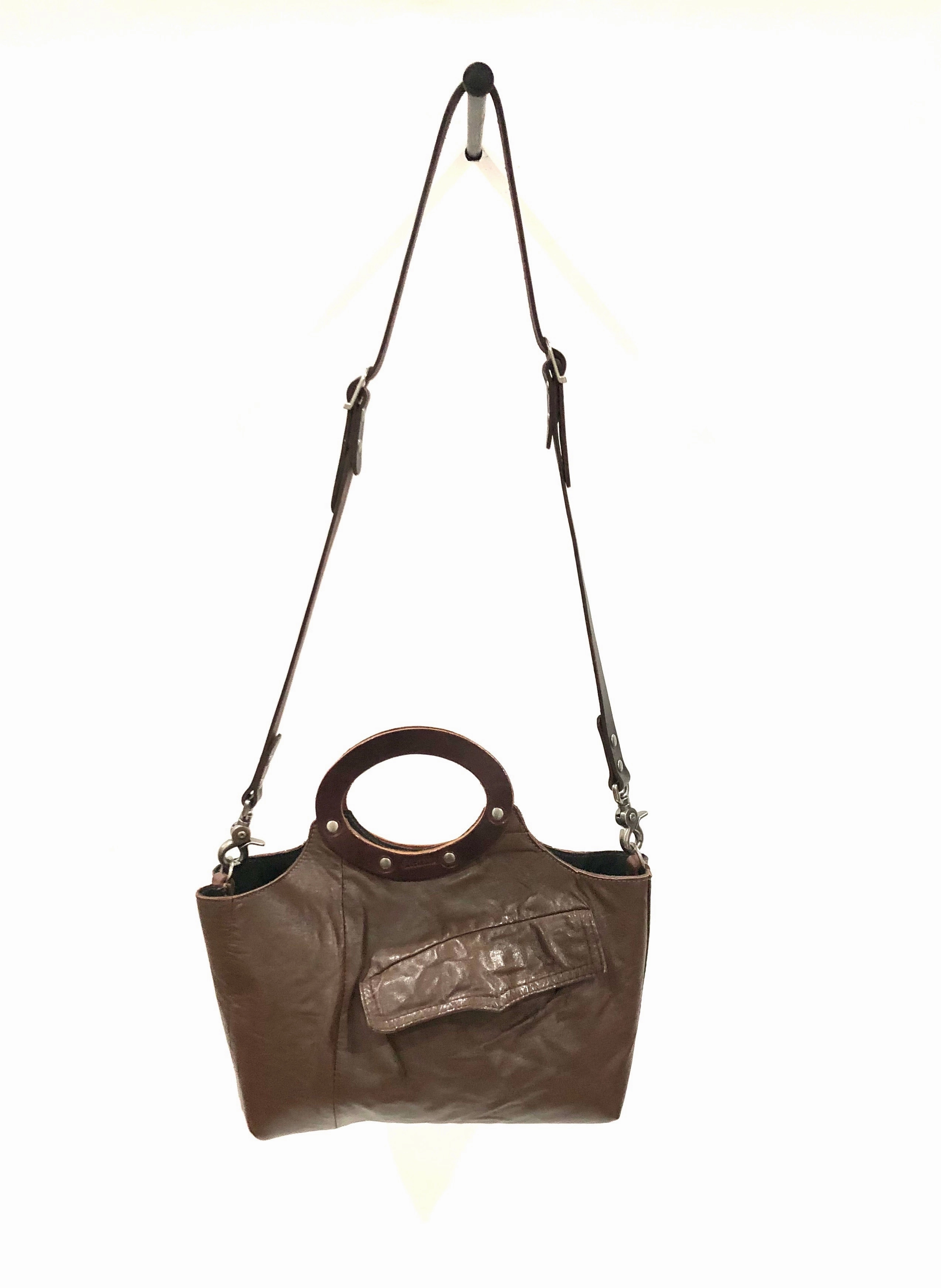 B16 ?? Comfort Travel