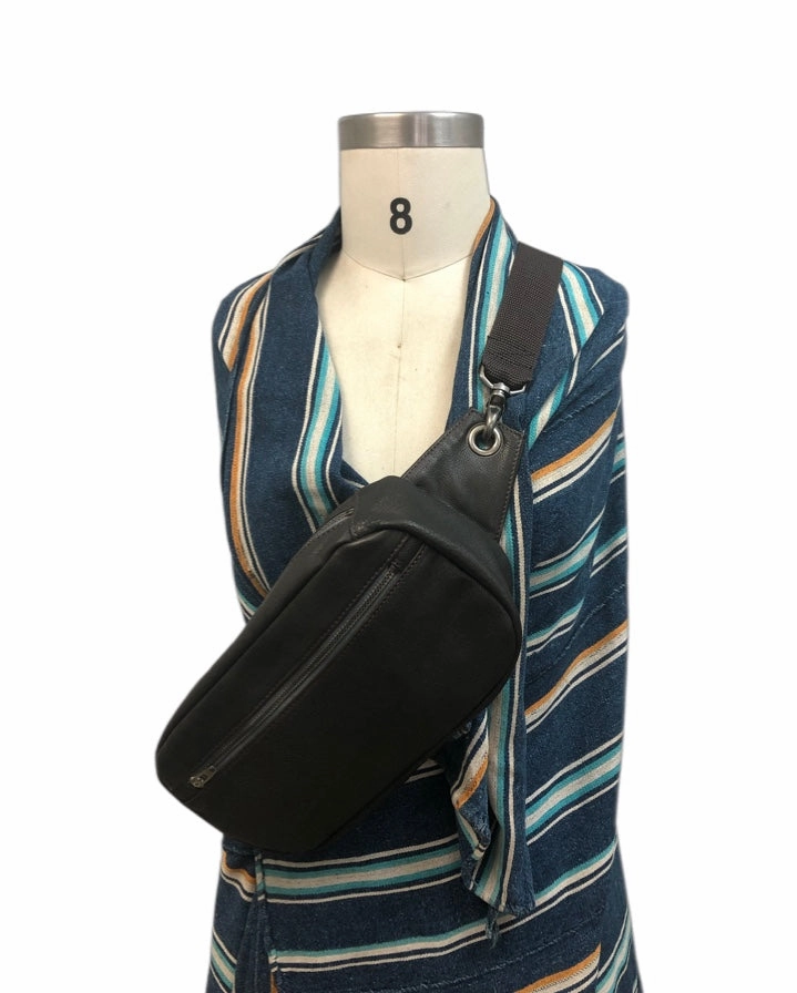 fanny pack/crossbody Compact Shape