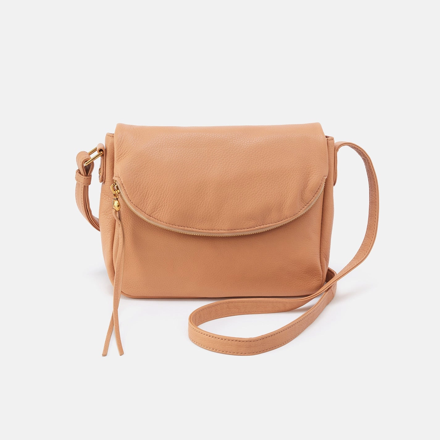 Trendy Lifestyle Fern Messenger Crossbody In Pebbled Leather - Sandstorm