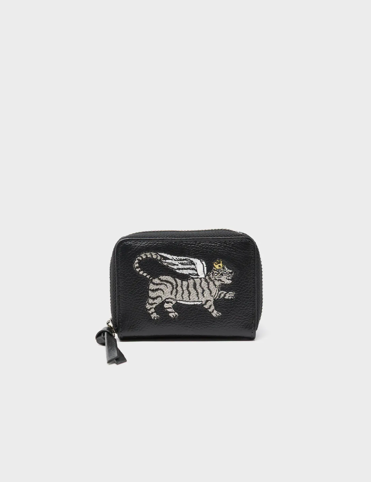 Portable Companion Ergonomic Comfort Frodo Black Leather Zip Around Wallet - Winged Tiger Embroidery