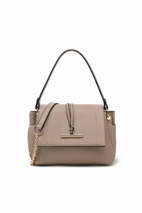 Classic Everyday Look Comfortable strap that distributes weight evenly Flap crossbody with toggle detail and chain strap