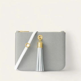 Work Travel Ivy | Dove White with Gold hardware