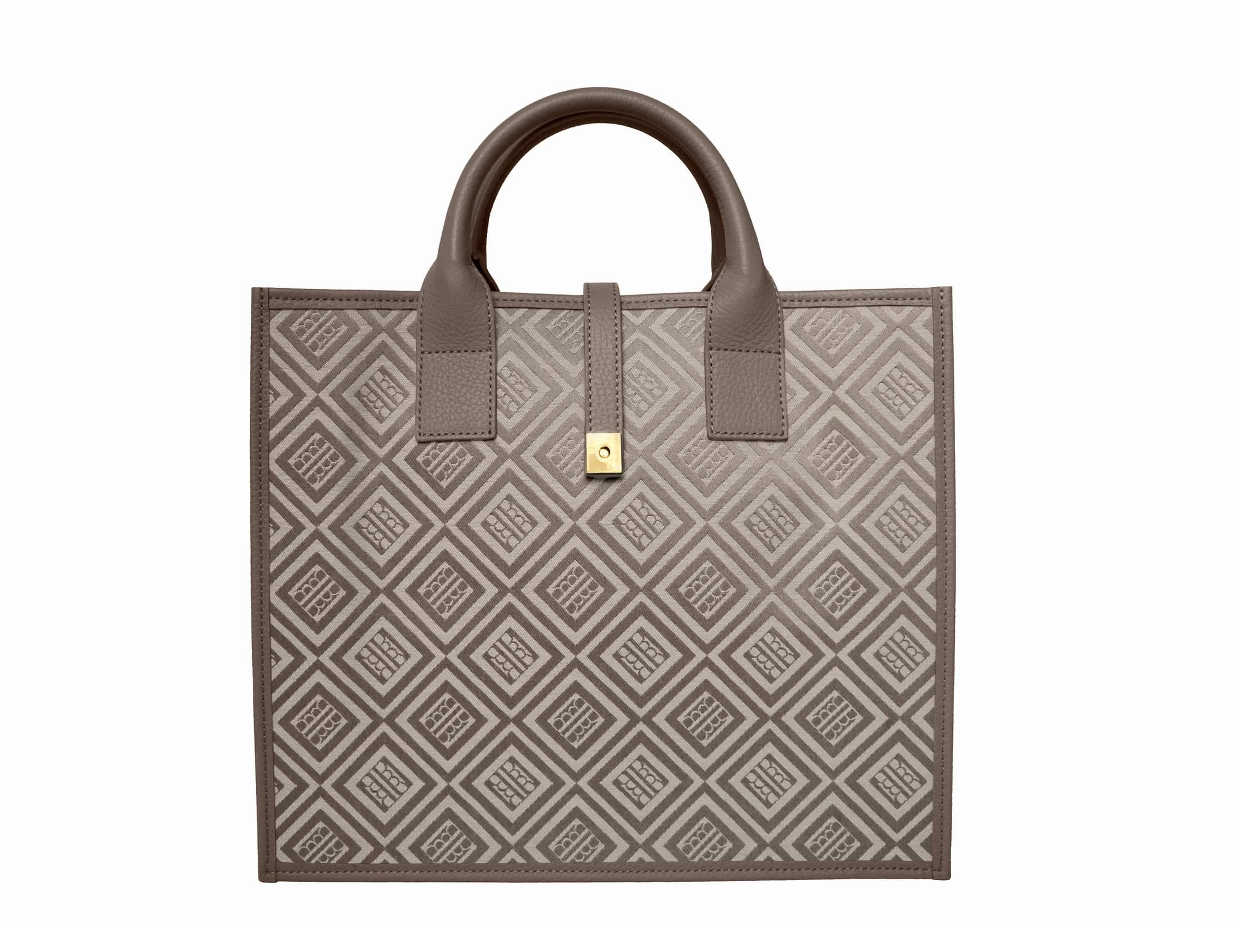 Outdoor functionality Aurora Compact Logo Jacquard Print Tote Bag - Beige/Taupe