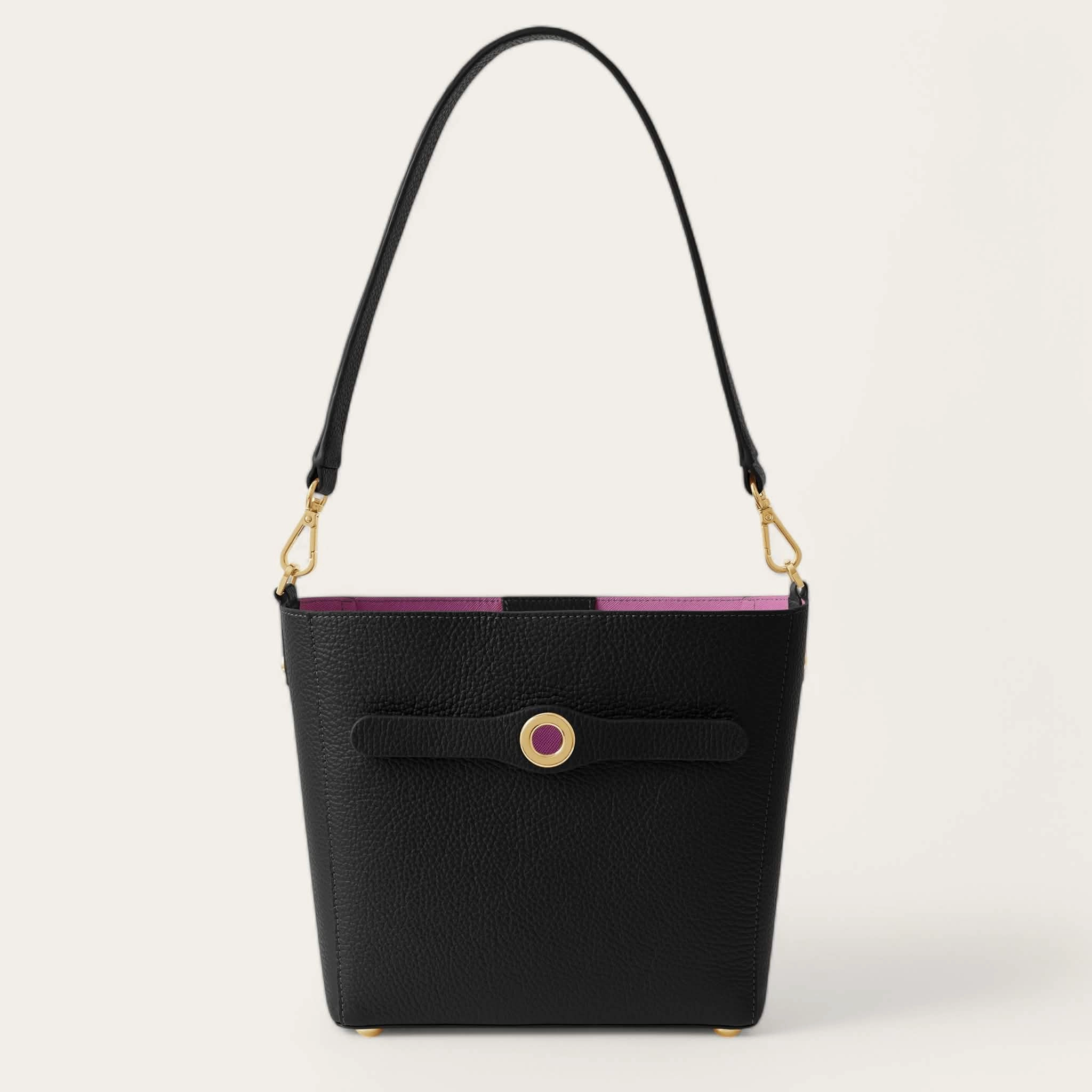 Mini S Signature | Black with Gold hardware Effortless Travel