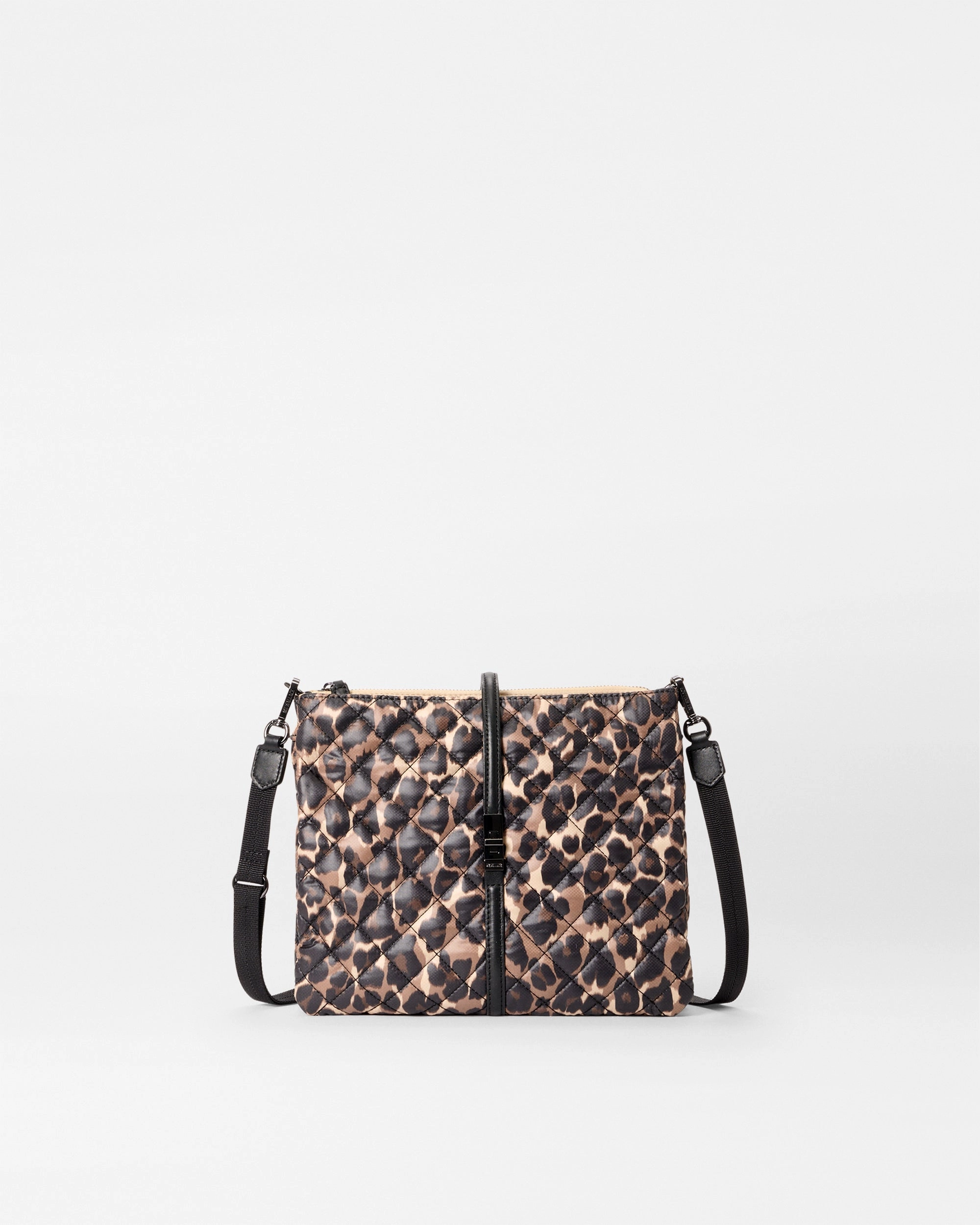 Lightweight Lifestyle Look Leopard Astor Crossbody