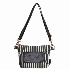 Olivia: Black Stripe Lightweight Modern Outfit Organized Interior