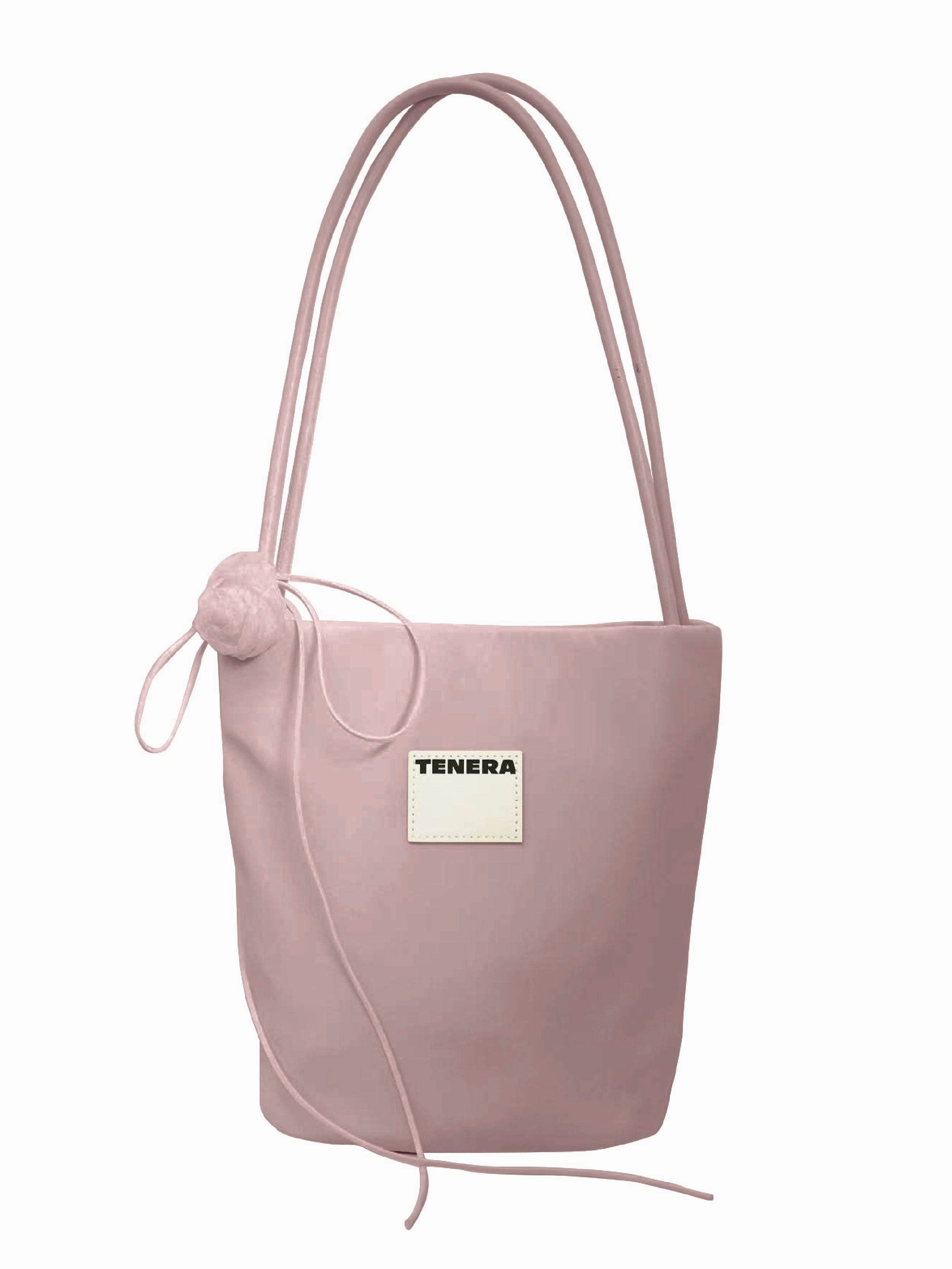 ??Rubber Blush??Nylon Bucket Rose BagTENERA Recycled Nylon Travel Comfort