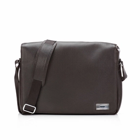 Stylish Companion Outdoor functionality Penn Messenger Bag - Dark Brown Leather