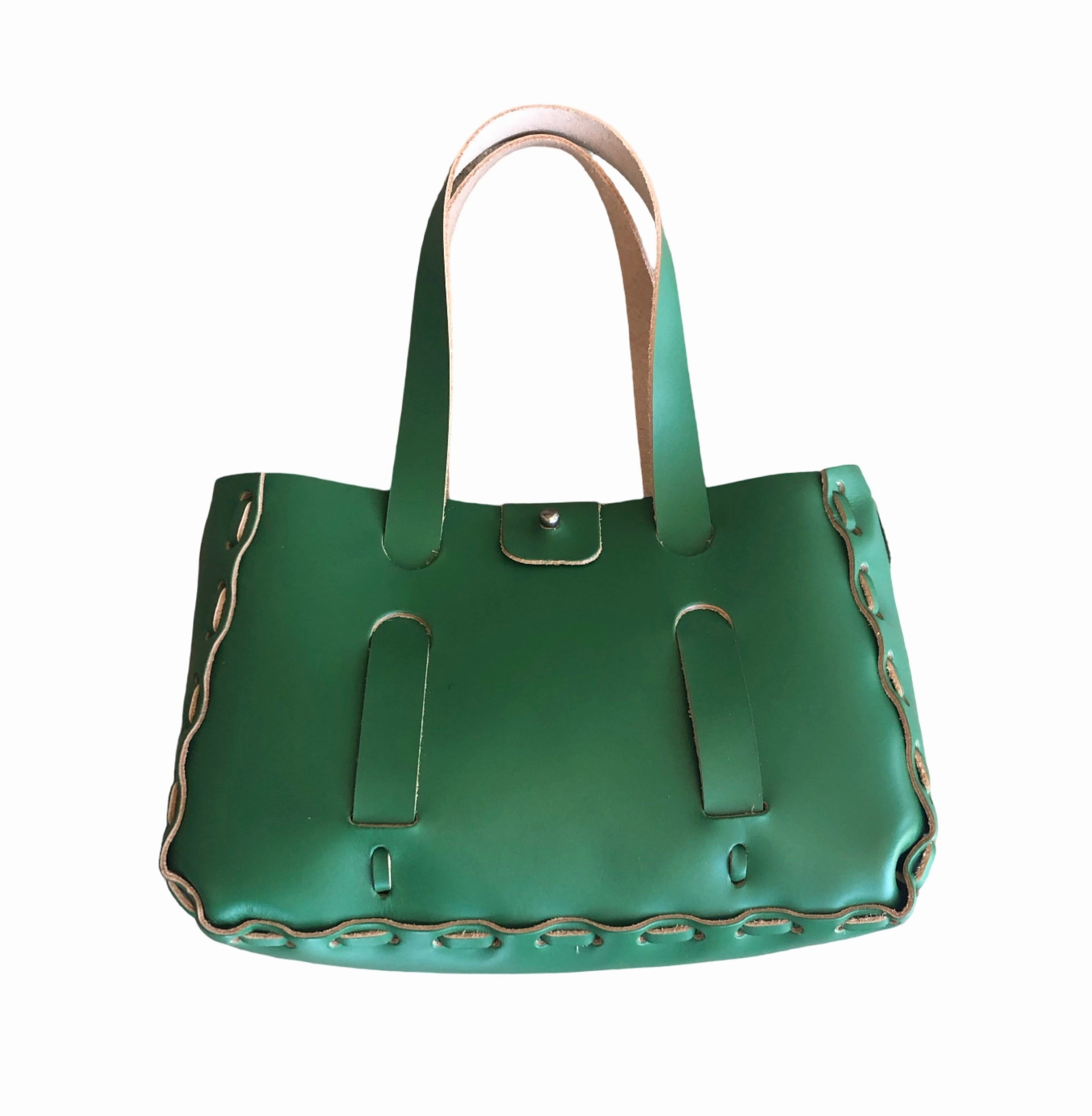 B06 mini Stylish Design