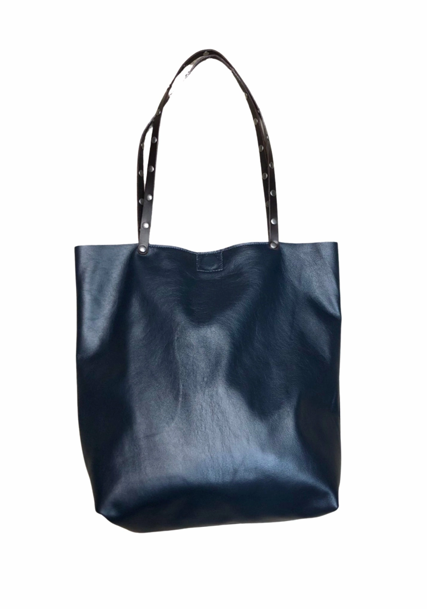 Smart Storage Comfort Carry B27 studded strap tote