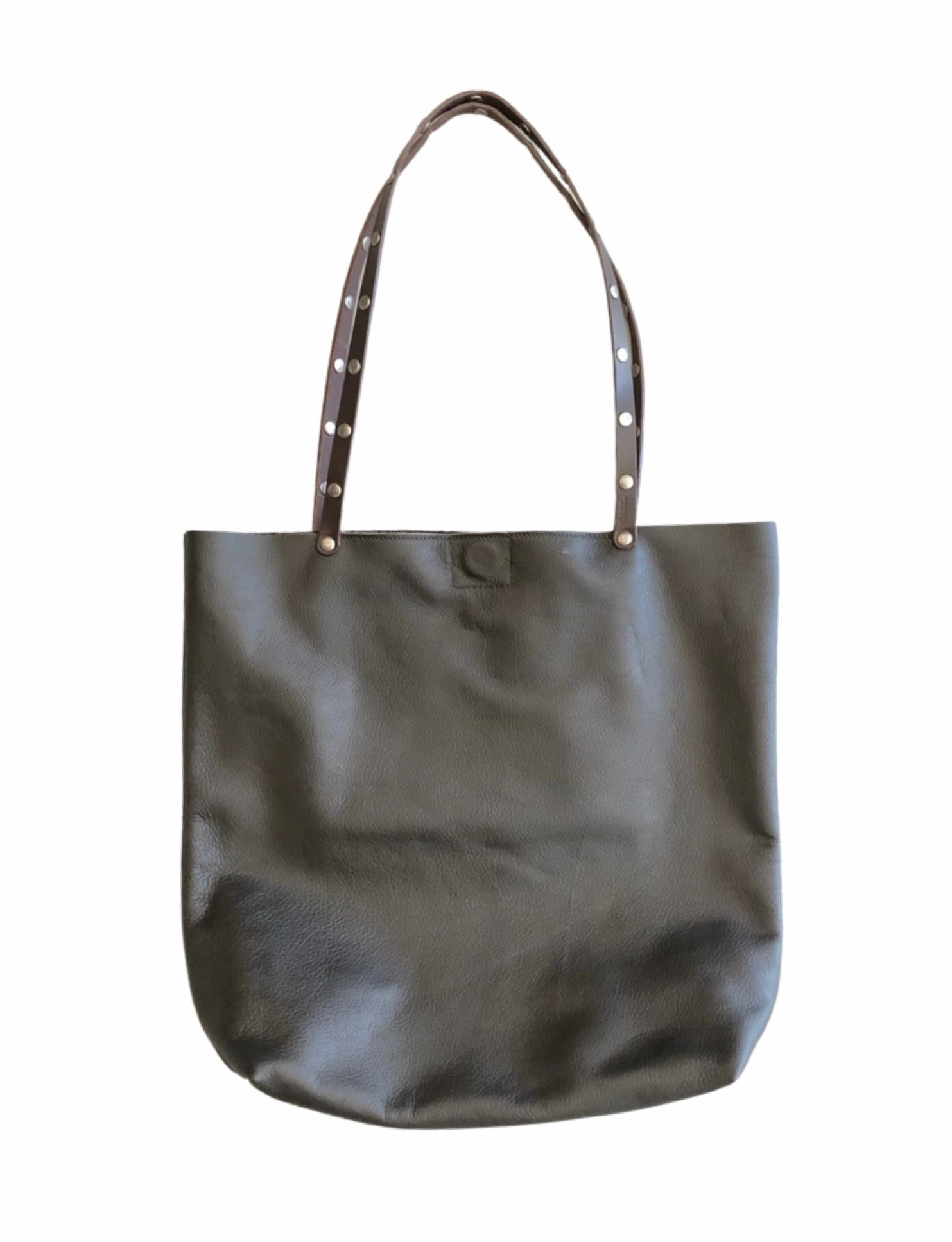 Urban Comfort Functional Comfort B27 studded strap tote