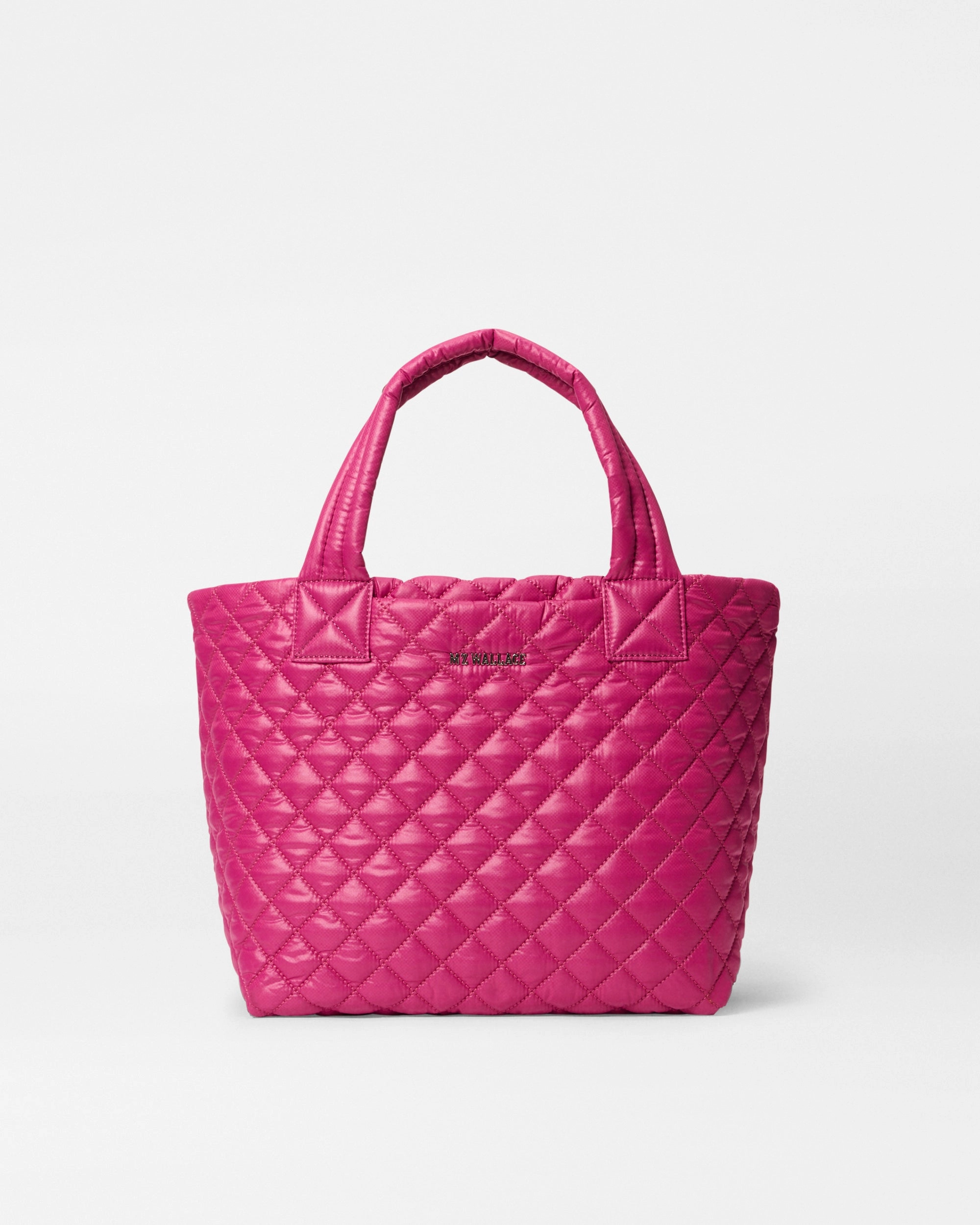 zipper closure Trendy Shopper Raspberry Small Metro Tote Deluxe