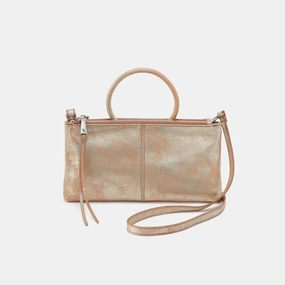 Chic Urban Outfit Sable Crossbody In Metallic Leather - Saddle Stardust