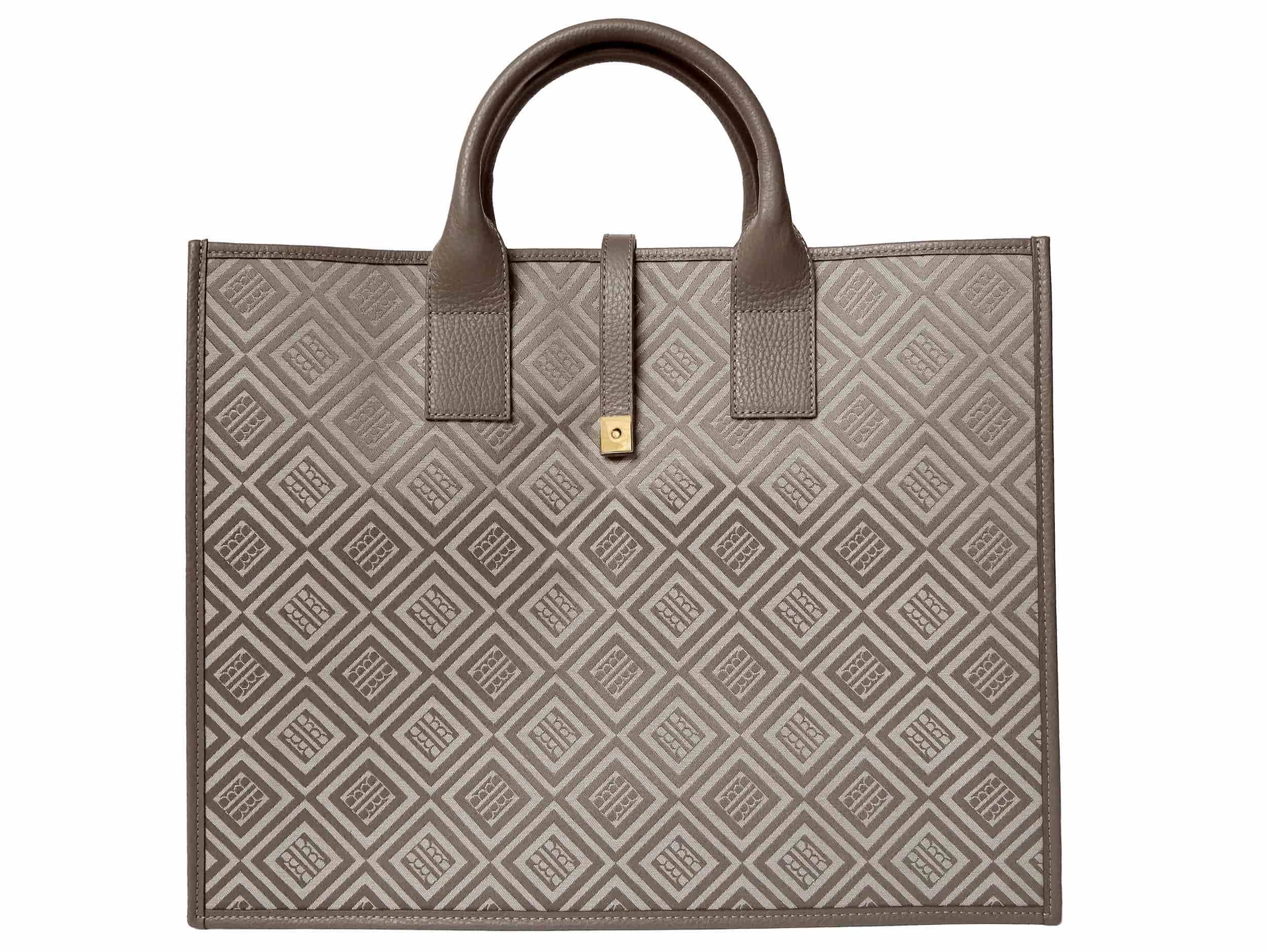 Comfort Companion Street Utility Aurora Large Logo Jacquard Print Tote Bag - Beige/Taupe