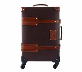 STEAMER CHECK-IN Modern Comfort