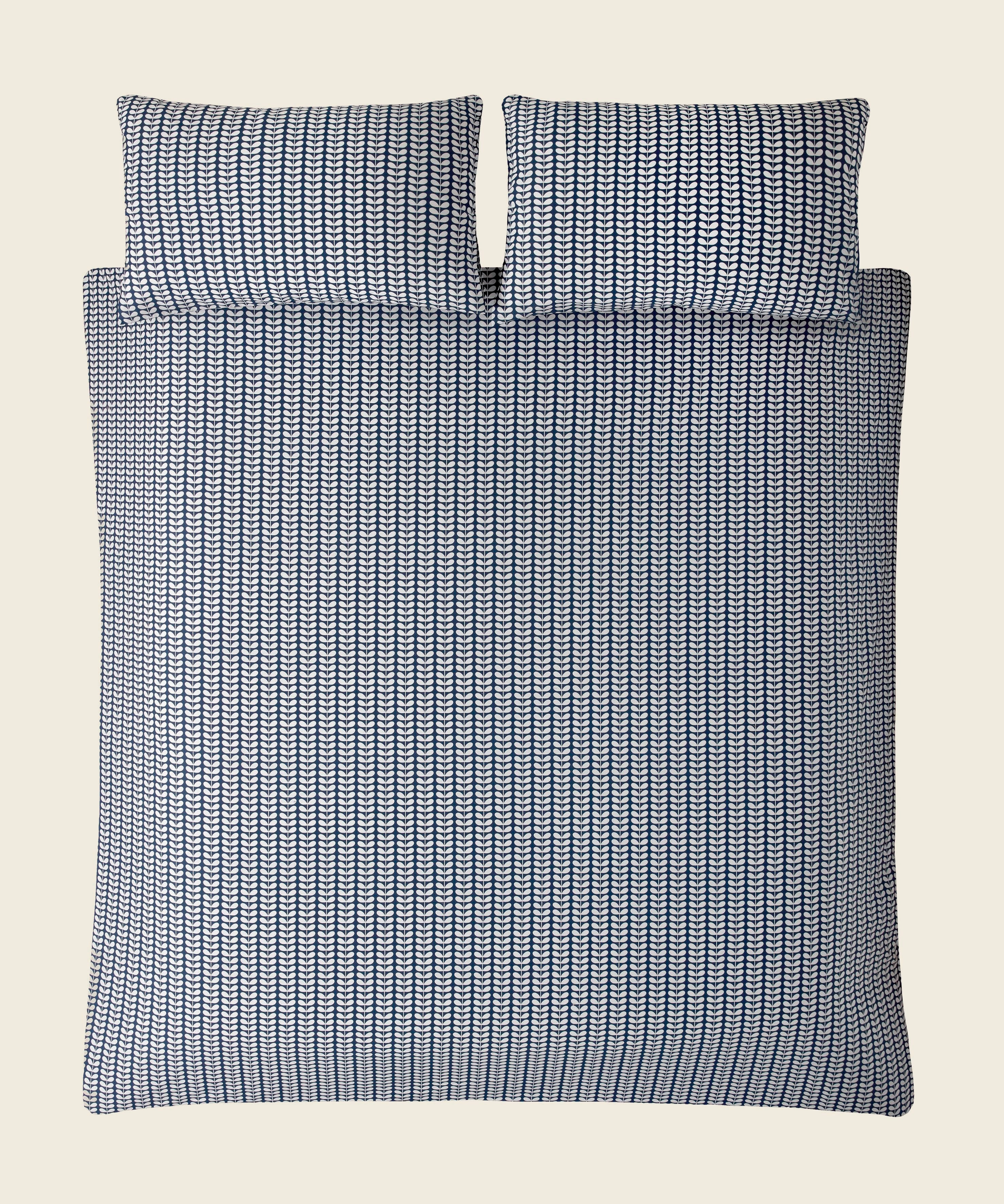 Tiny Stem Whale Bed Linen Everyday Essential