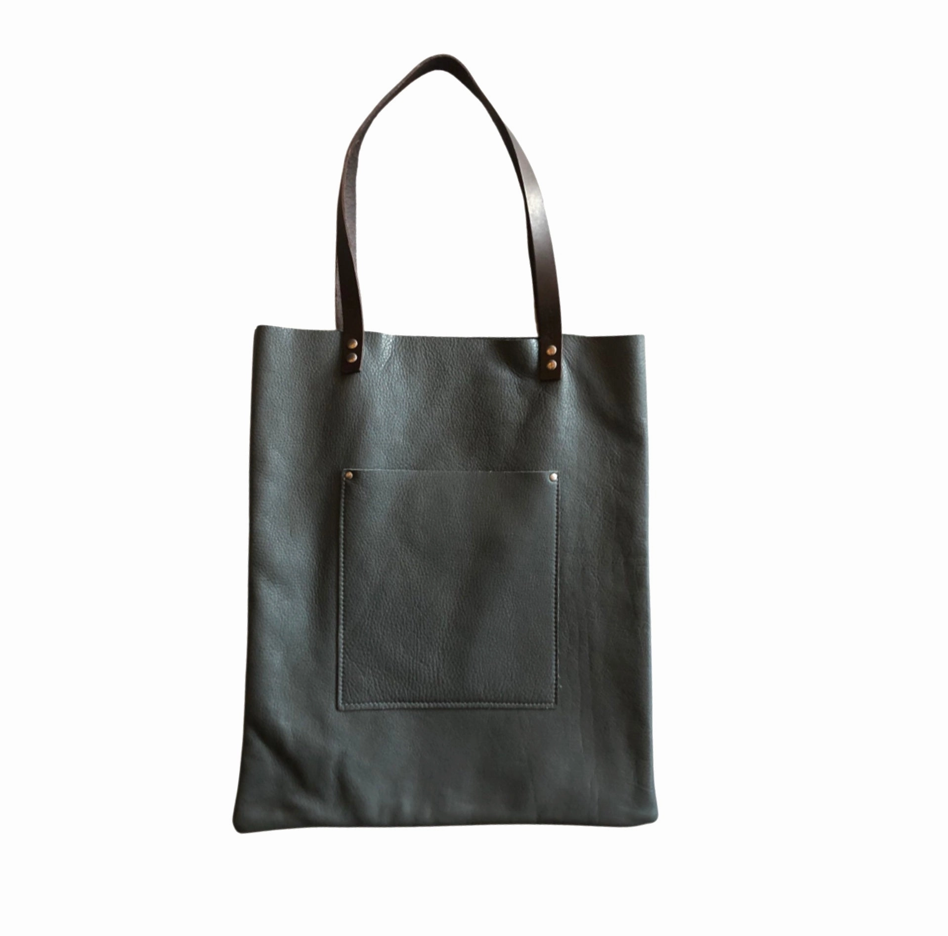 Stylish Journey tote, leather shop tote