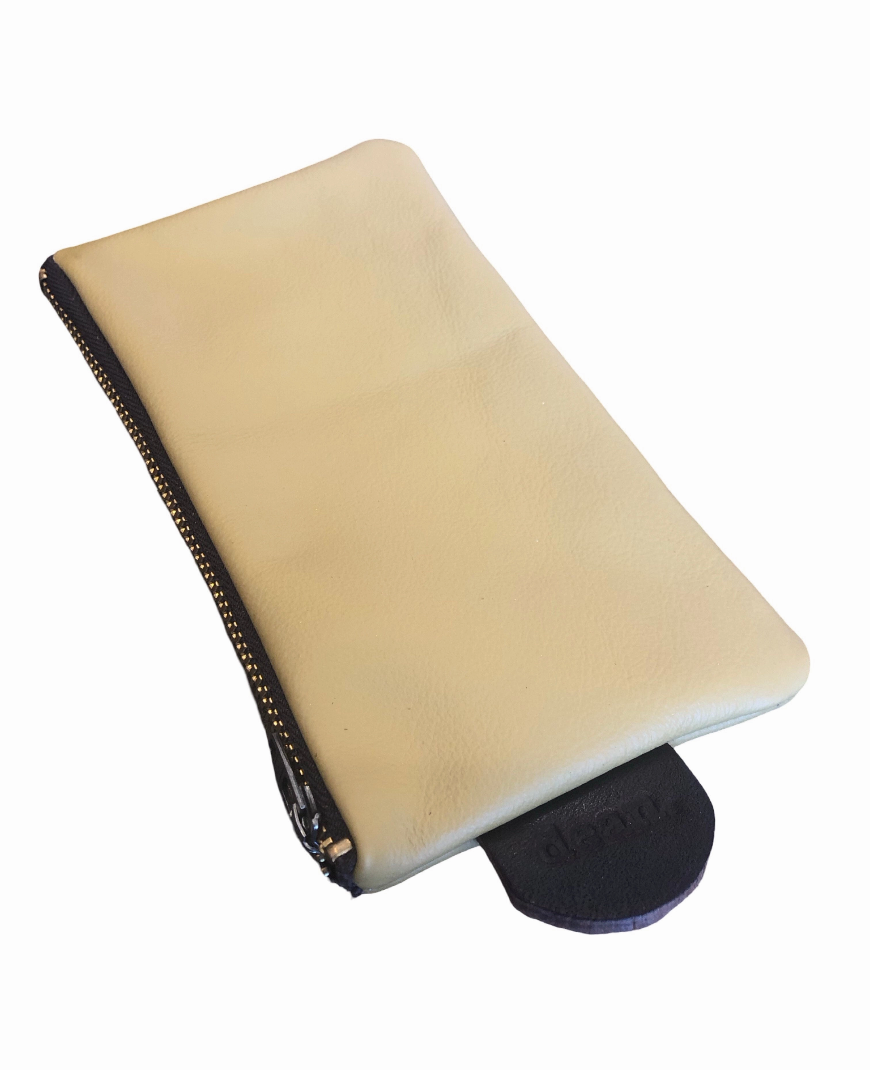 ZP #5 Small zip pouch Trendy Travel Daily Travel