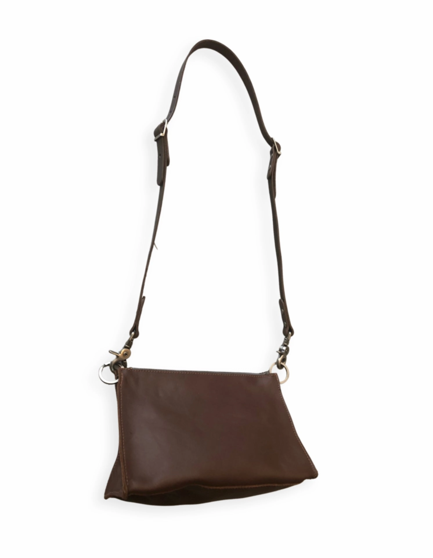 Effortless Chic Tri Zip ( lamba w/thin strap)
