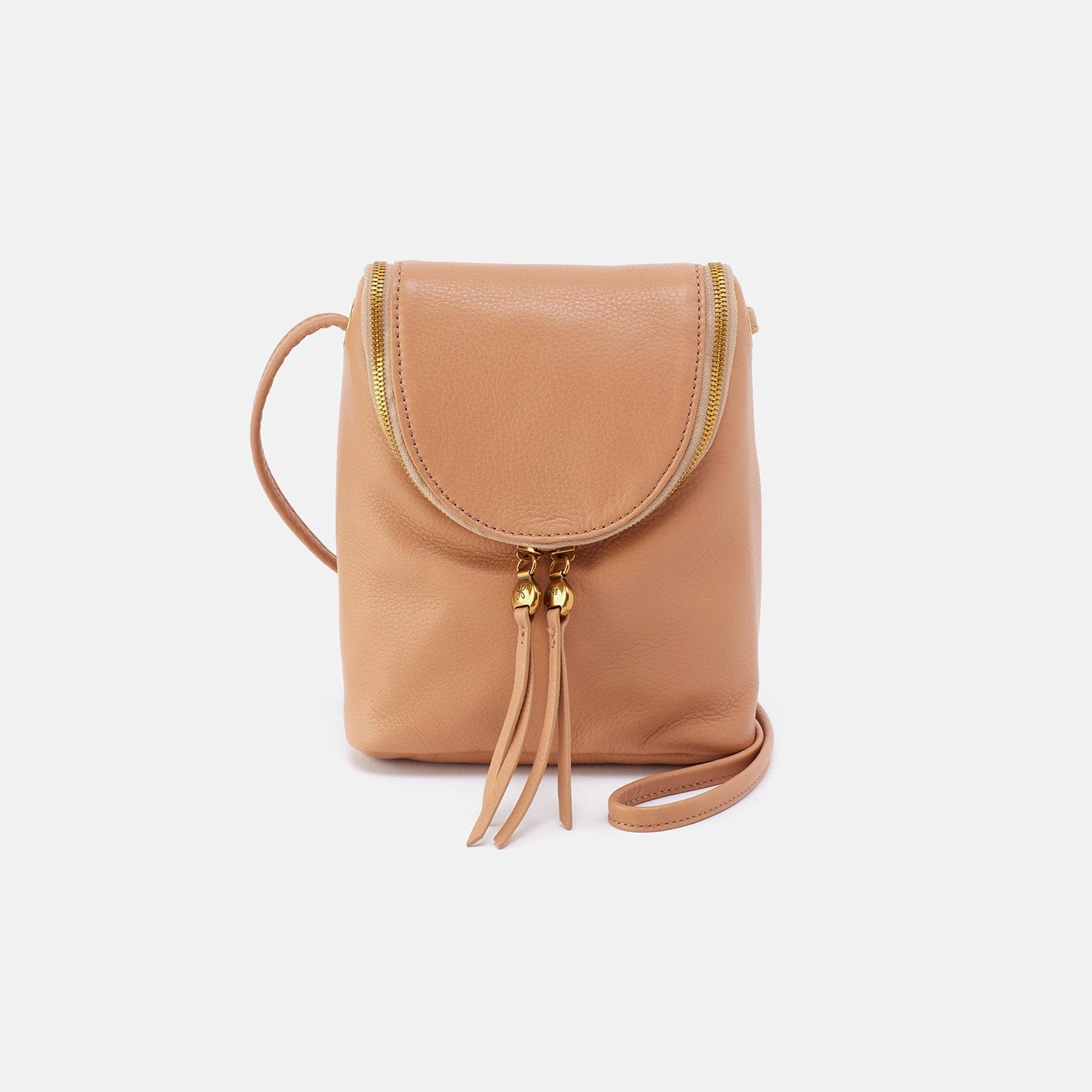 Fern Crossbody In Pebbled Leather - Sandstorm Comfort Utility
