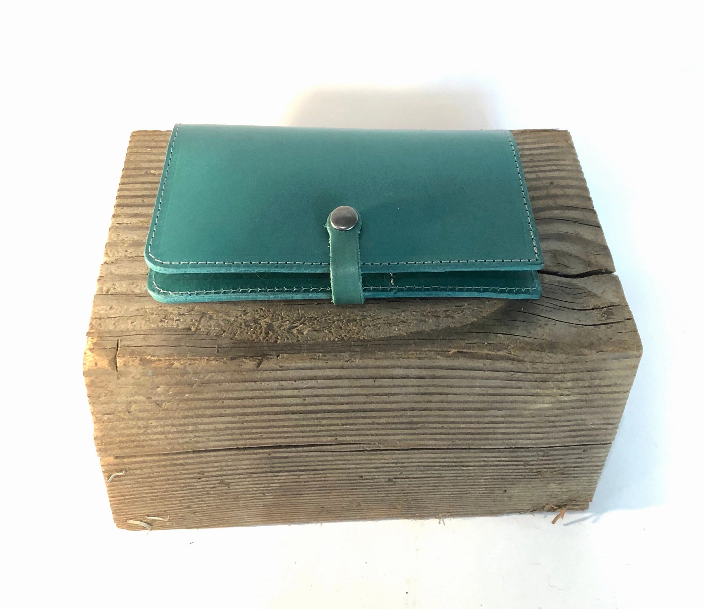 Modern Companion WAL04 CHECK BOOK WALLET