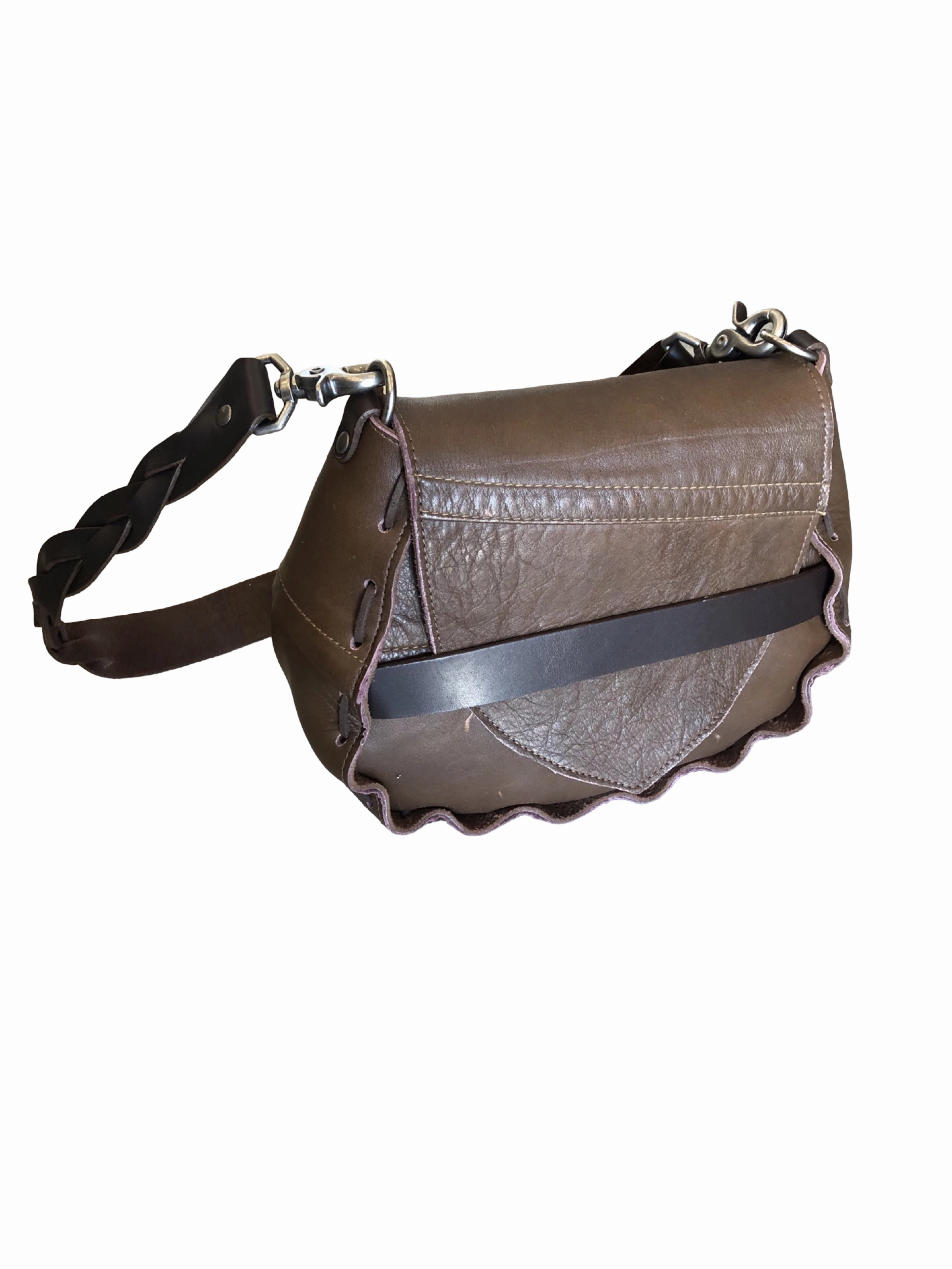 B08R ?? Contemporary Look